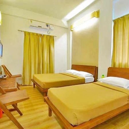 Hotel Holiday Home Bangalore Dış mekan fotoğraf