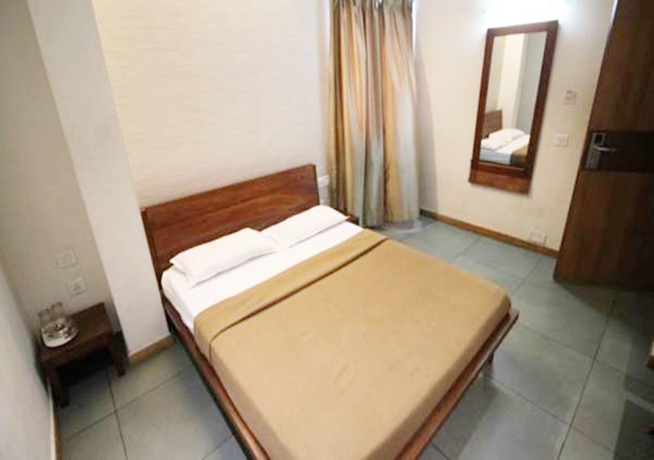 Hotel Holiday Home Bangalore Dış mekan fotoğraf