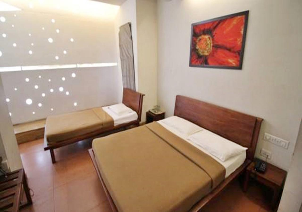 Hotel Holiday Home Bangalore Dış mekan fotoğraf